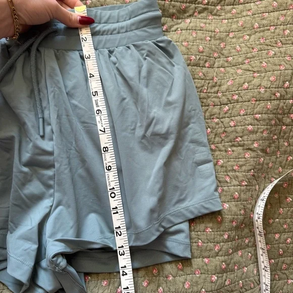 Gymshark Women's Athletic Light Blue Shorts - Picture 5 of 6